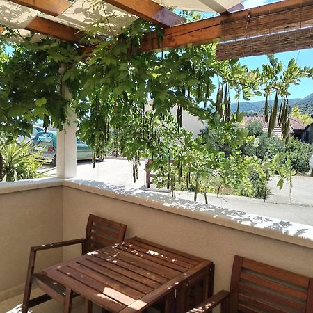 Stone House, Svirce, Hvar エクステリア 写真