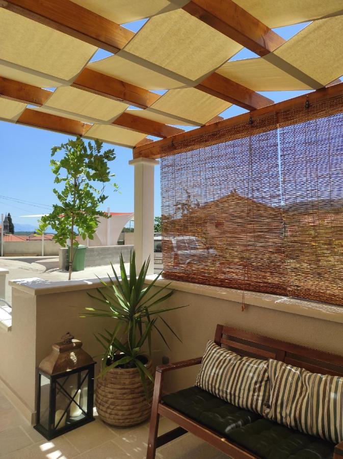 Stone House, Svirce, Hvar エクステリア 写真